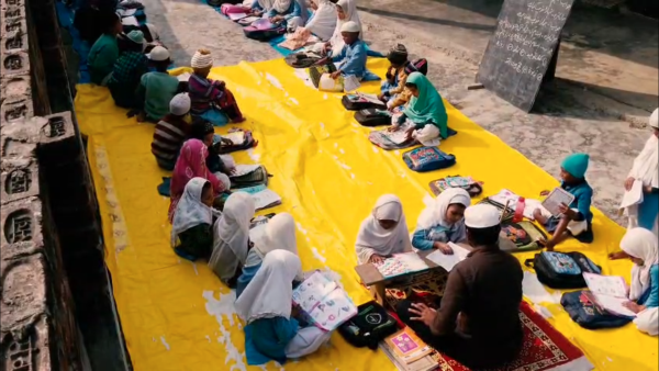 Help 200 Students Build Bright Futures